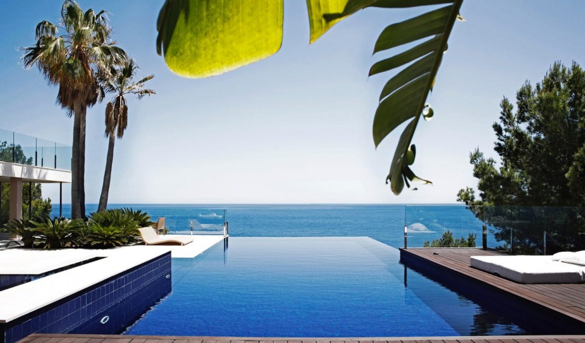 ASPECTS TO CONSIDER WHEN EVALUATING IBIZA VILLAS FOR SALE